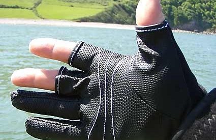 Review of ABU Ambassadeur gloves