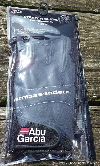 ABU Ambessadeur gloves - come in sizes M, L and XL