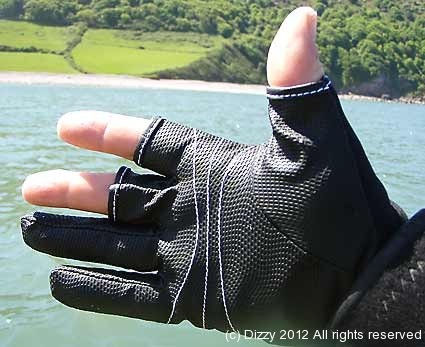 Review of ABU Ambassadeur gloves